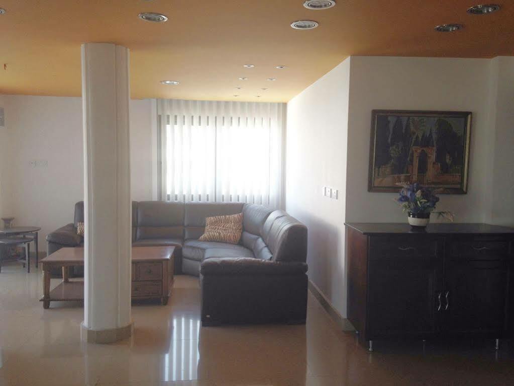 Rebioz Hotel Larnaca Exterior photo