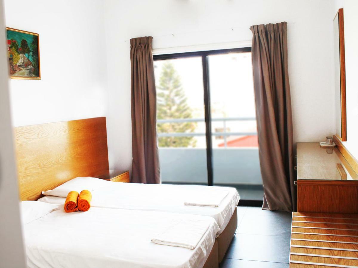 Rebioz Hotel Larnaca Exterior photo