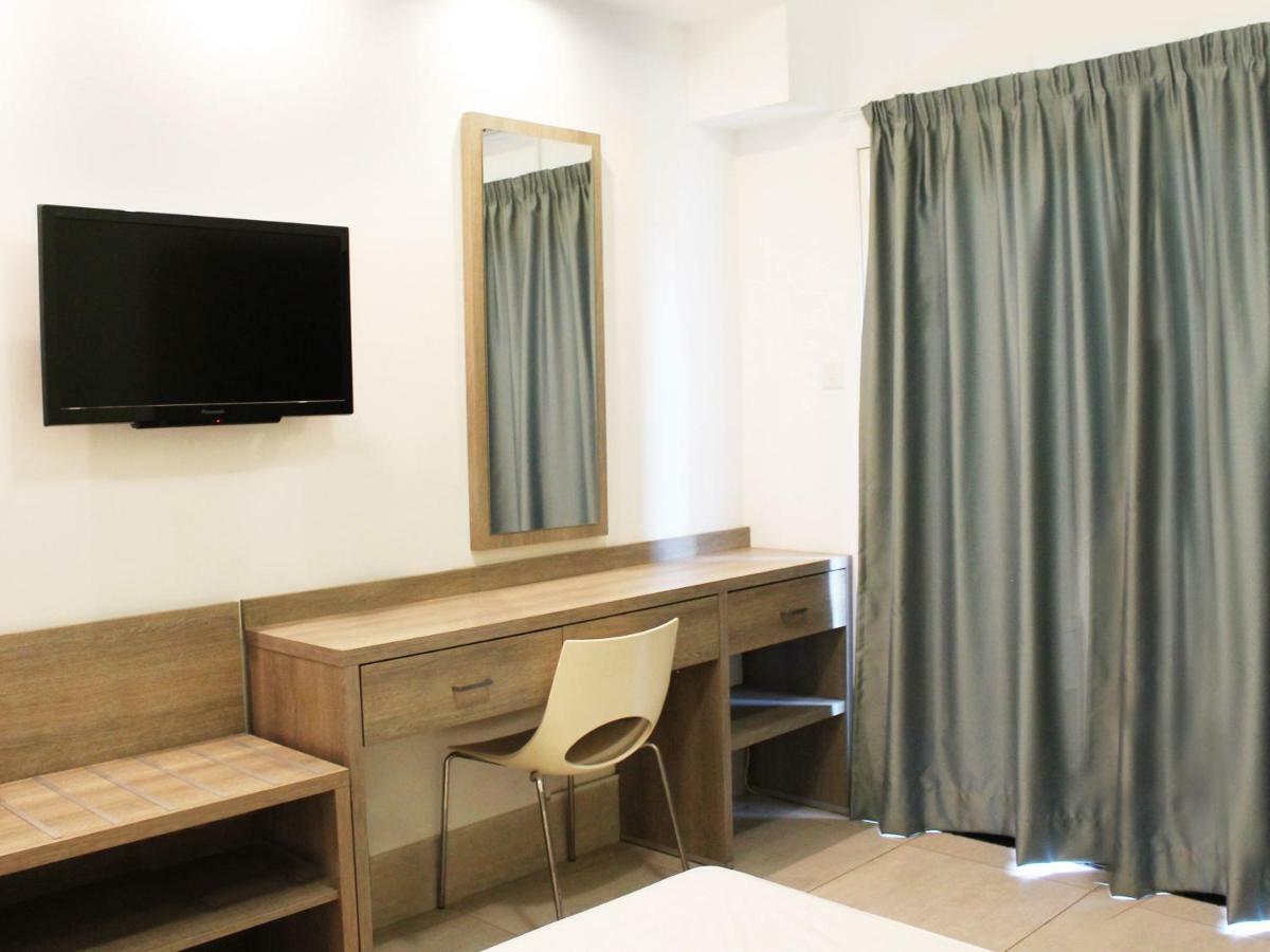 Rebioz Hotel Larnaca Exterior photo